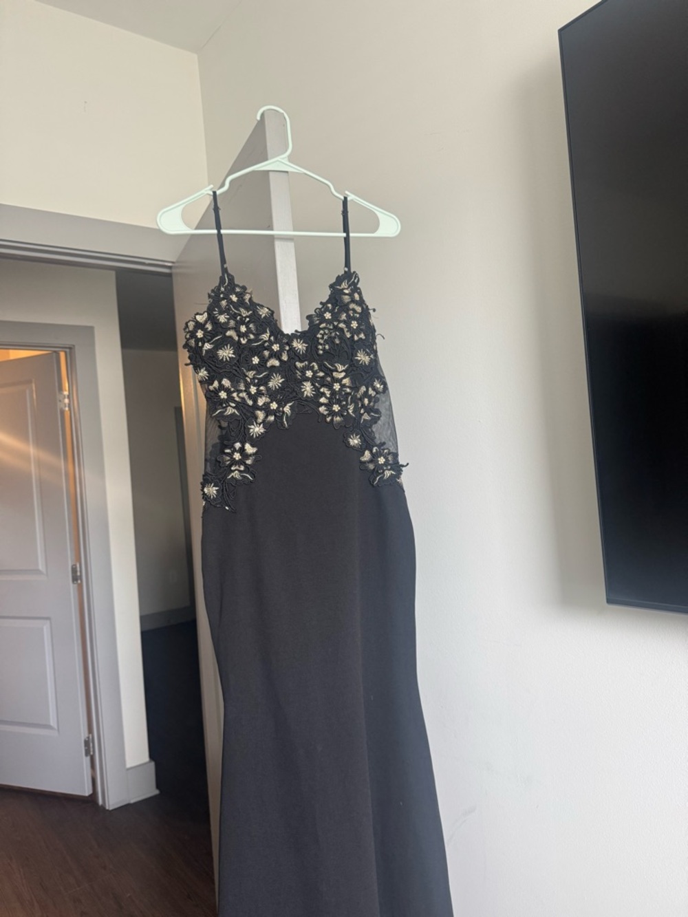 Black Floral Lace Bodice Evening Dress